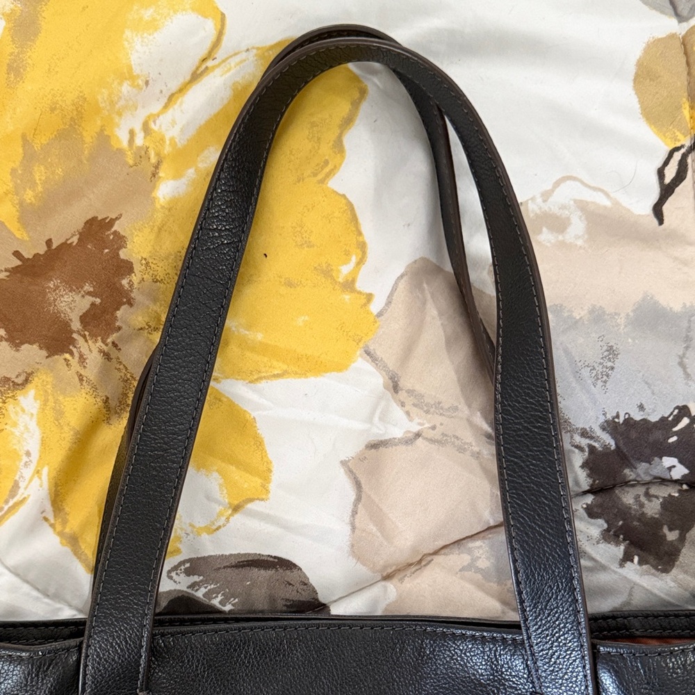 Fossil Black Pebbled Leather Tote - Picture 10 of 10